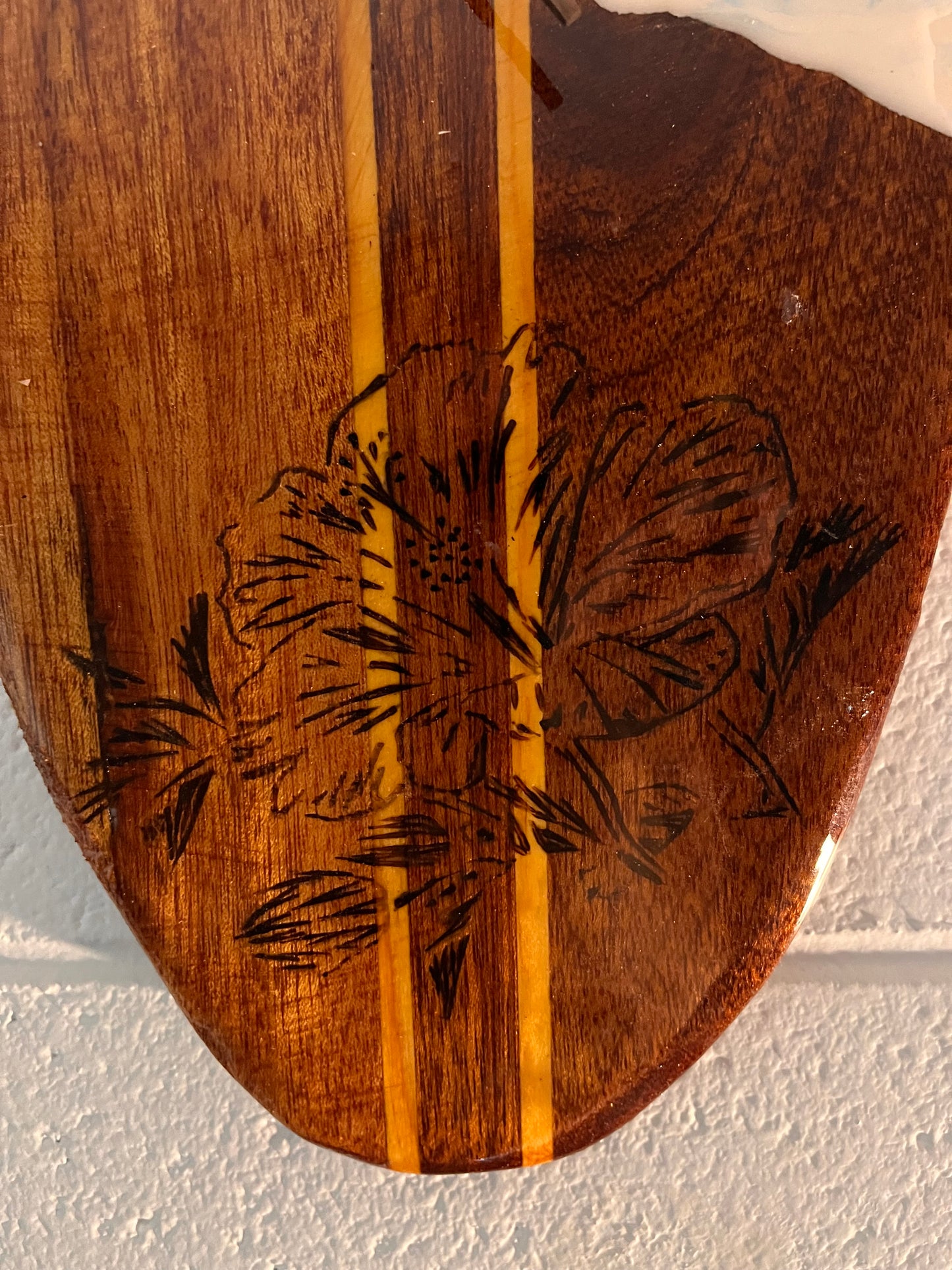 Hibiscus Resin surfboard Clock